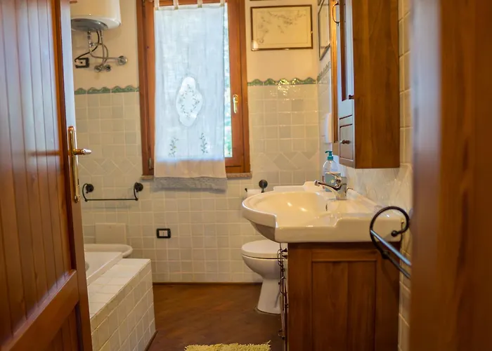 Fattoria Dei Piani Srl Nyaraló Olmedo